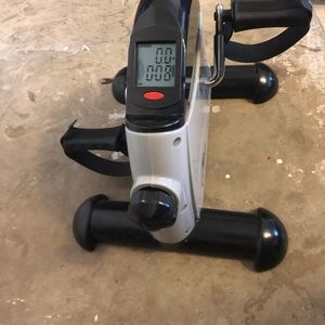 Mini exercise bike
